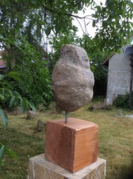 Venus aus Feldstein, 2020, Findling, Höhe 26 cm